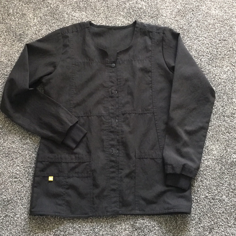 Wonder Wink black scrub jacket